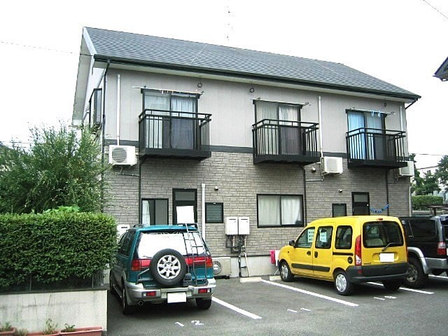 静岡市清水区折戸のアパートの外観